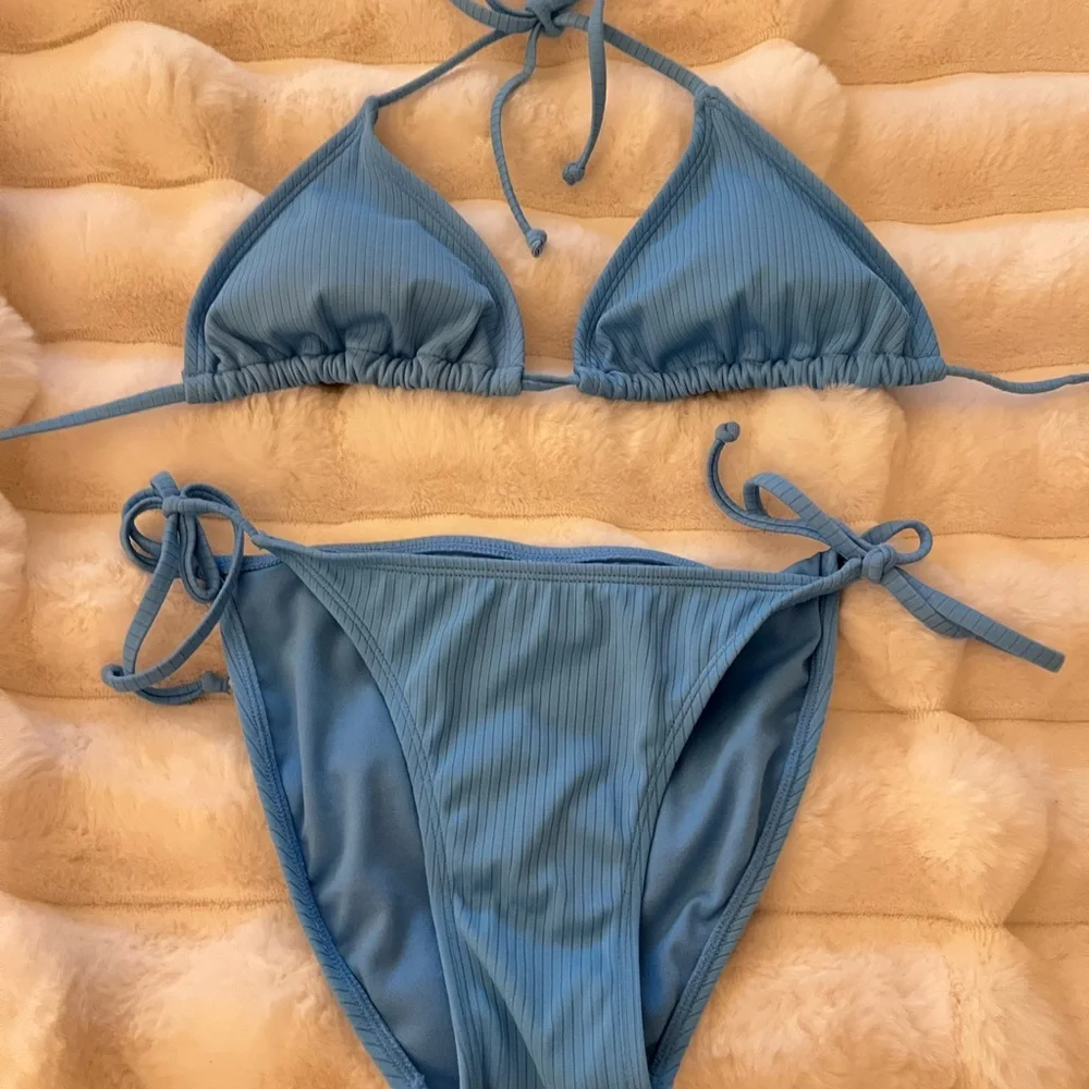 Blue Ribbed Bikini Set - Picture 1 of 2